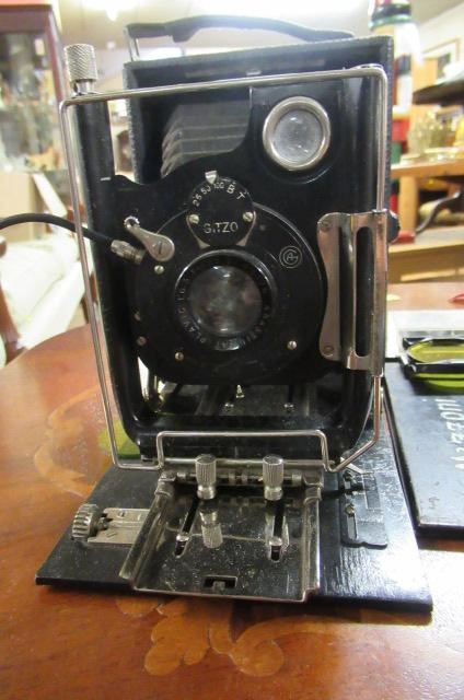 FOLDING CAMERA AND EXTRAS Image