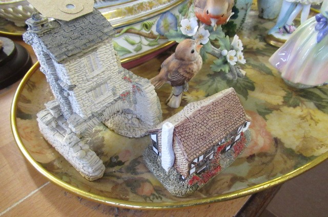 TRAY OF CERAMICS AND THREE CLOISONNE VASES Image