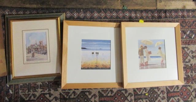 QUANTITY OF CUSHIONS AND PICTURES Image