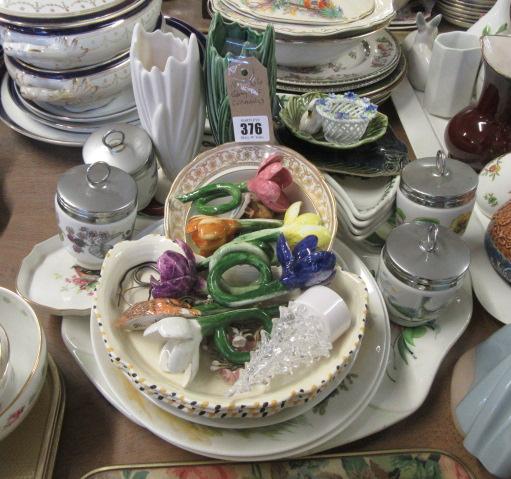 QUANTITY OF CERAMICS Image