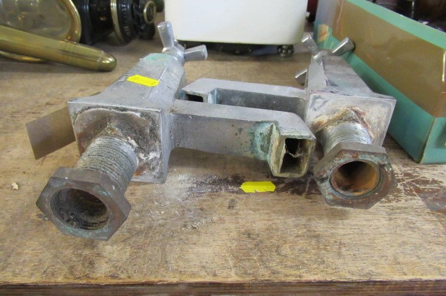 TWO LARGE TAPS Image