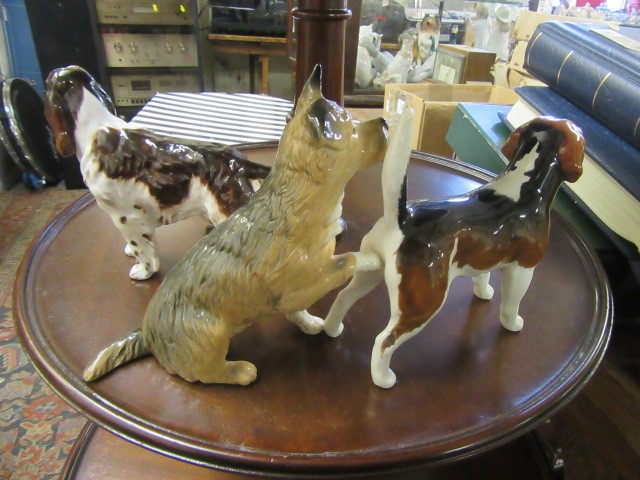 BESWICK BEAGLE   ROYAL DOULTON SPANIEL AND ANOTHER Image