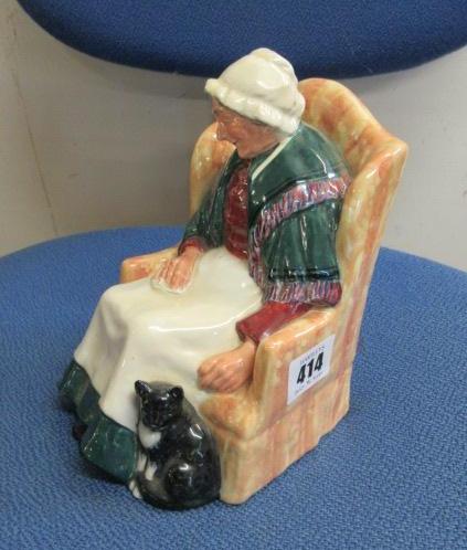 ROYAL DOULTON HN1974 40 WINKS FIGURE Image