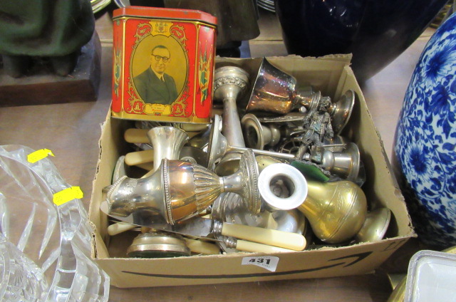BOX OF CUTLERY INCLUDING METAL PIRATE FIGURE Image