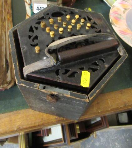 CONCERTINA Image