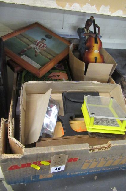 VINTAGE GAMES AND A FIGURE Image