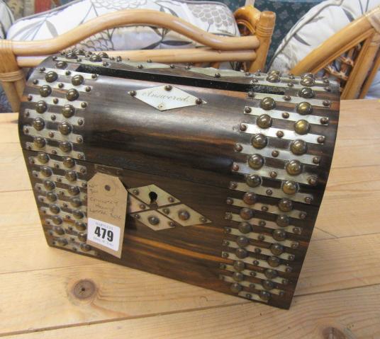 COUNTRY HOUSE LETTER BOX Image
