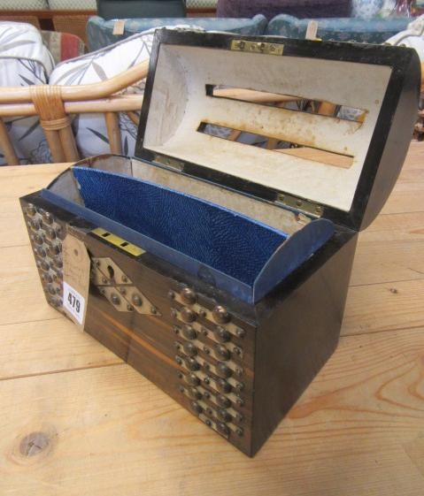 COUNTRY HOUSE LETTER BOX Image