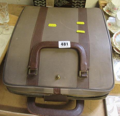 CASED LETTERA 22 TYPEWRITER Image