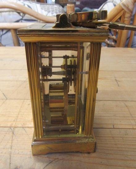 BRASS CARRIAGE CLOCK WITH KEY Image
