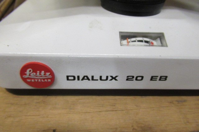DIALUX 20EB MICROSCOPE Image