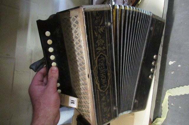 CONCERTINA Image