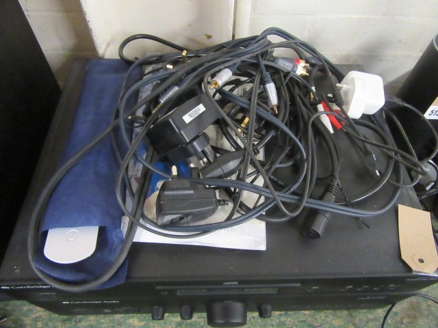 CAMBRIDGE AUDIO CD PLAYER AND AMP Image