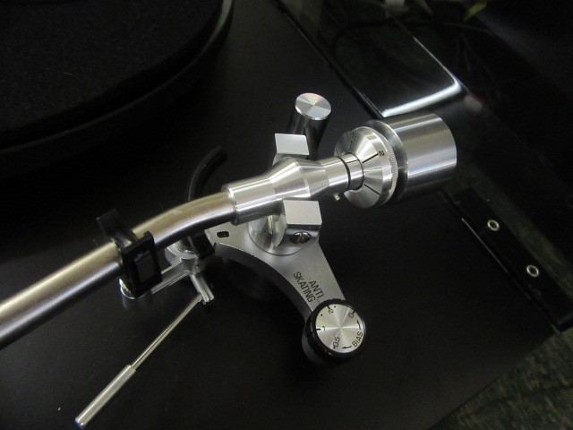 REGA PLANAR THREE RECORD DECK Image