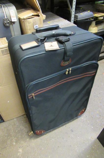 LARGE TRAVEL CASE ON WHEELS Image