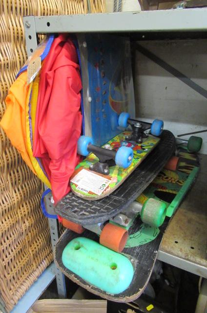 ALLEYCAT SKATE BOARD AND TWO OTHERS AND  CHAD VALLEY PLAY TENT Image