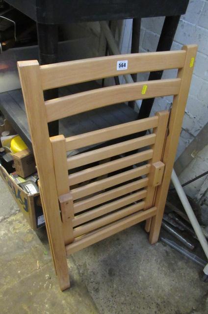 FOLDING CHAIR Image