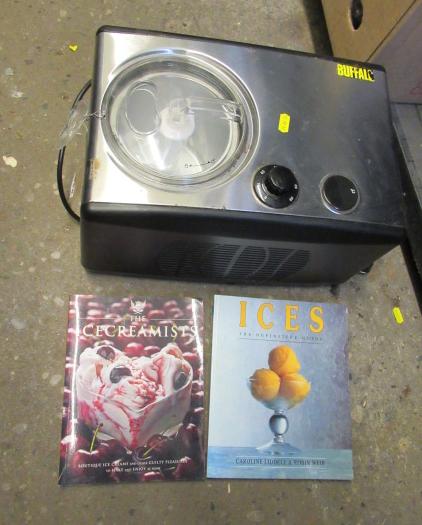 ICE CREAM MAKER Image