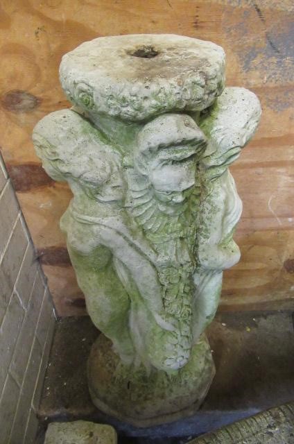 FIGURAL COMPOSITE BIRD BATH Image