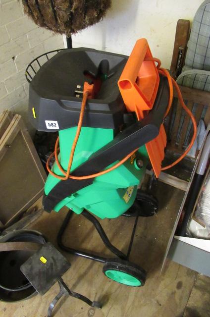 GARDEN SHREDDER Image