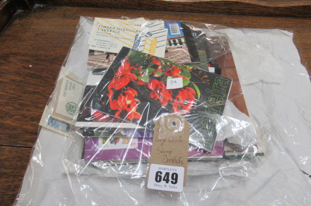 LARGE QUANTITY OF STAMP BOOKLETS Image