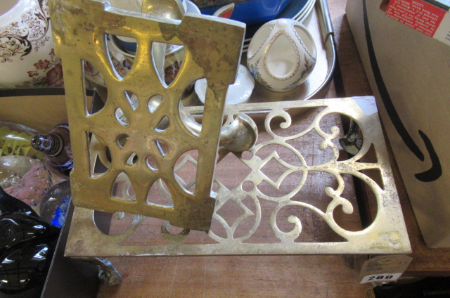 TWO BRASS TRIVETS Image
