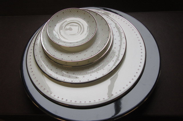 SWAROVSKI MOUNTED CHINA TABLEWARE Image