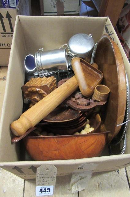 BOX OF METAL WARE AND WOODEN ITEMS Image