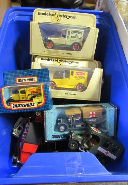 BOX OF MODELS OF YESTERYEAR DIECAST CARS Image