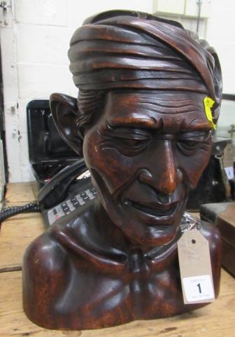 WOODEN BUST Image