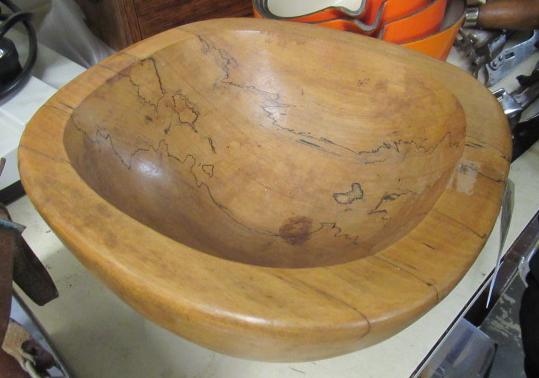 SPALTED  BEECHWOOD BOWL SIGNED DG Image