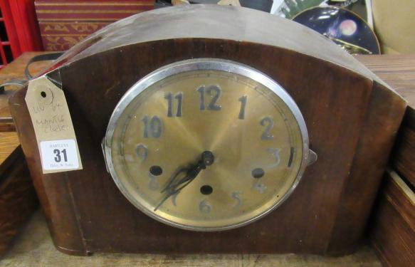 MANTLE CLOCK Image