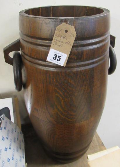 WOODEN UMBRELLA STAND Image