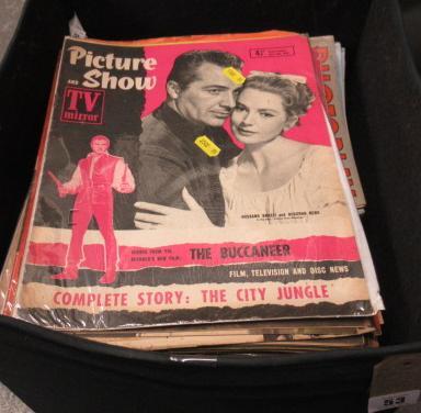 BOX OF 1950S PICTURE SHOW MAGAZINES ETC Image