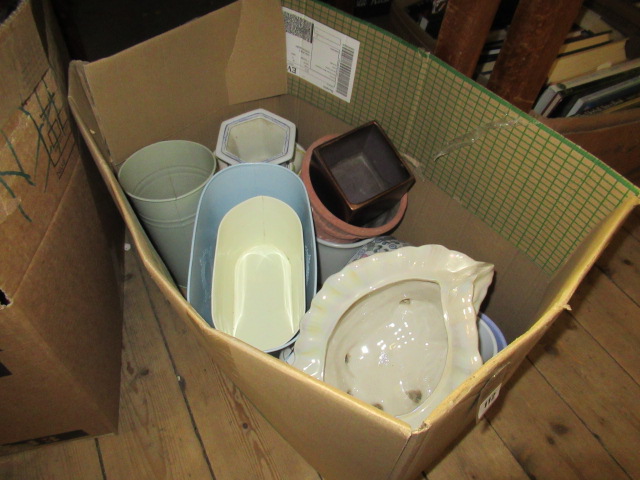 BOX OF PLANTERS Image
