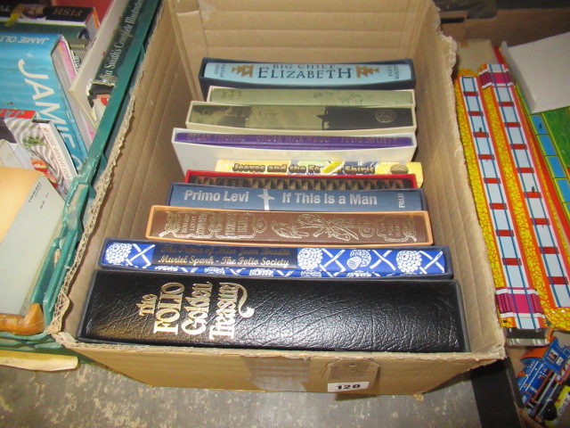BOX OF FOLIO SOCIETY BOOKS INCLUDING DYLAN THOMAS Image