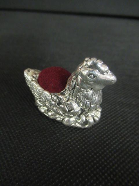 SILVER NESTING CHICKEN PIN CUSHION Image