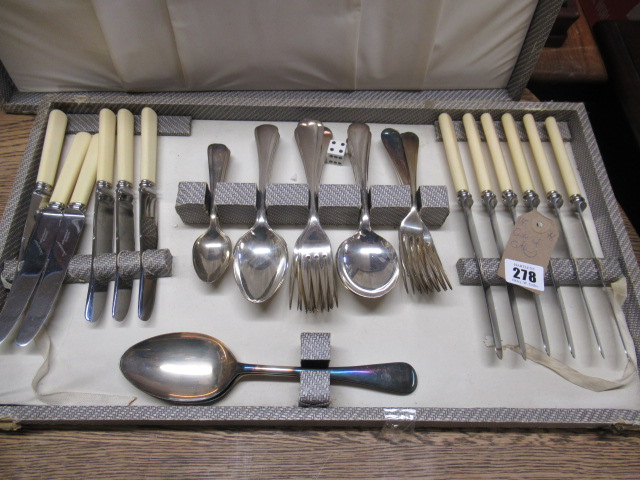 CASE OF CUTLERY Image