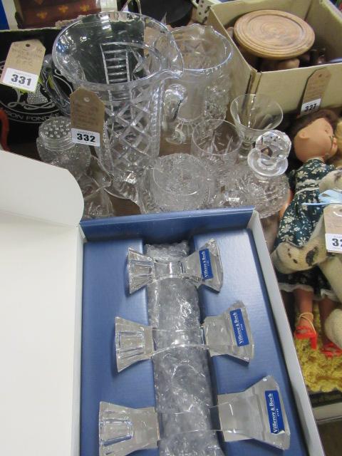 QUANTITY OF GLASS INCLUDING VILLEROY AND BOCH CANDLESTICKS Image
