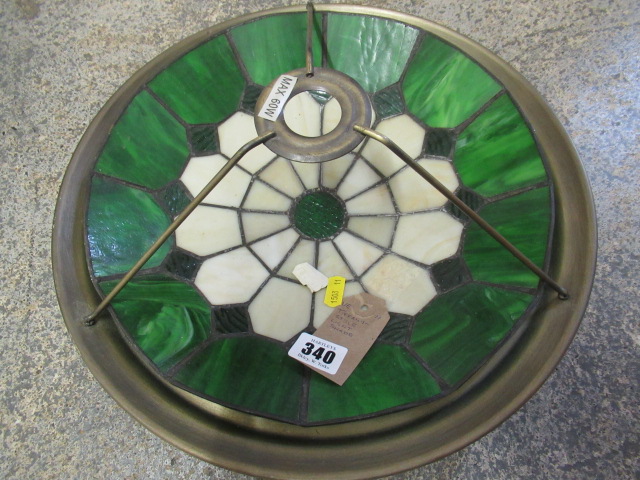 TIFFANY STYLE LAMP SHADE Image