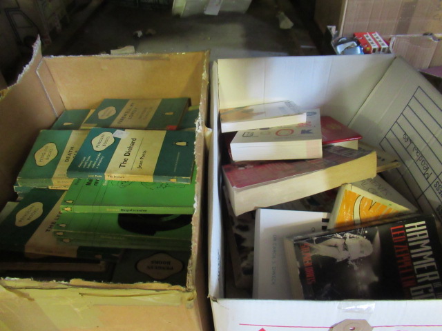 TWO BOXES OF PAPERBACK BOOKS INCLUDING VINTAGE PENGUIN Image
