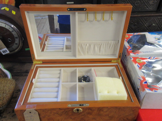 WOODEN JEWELLERY BOX Image