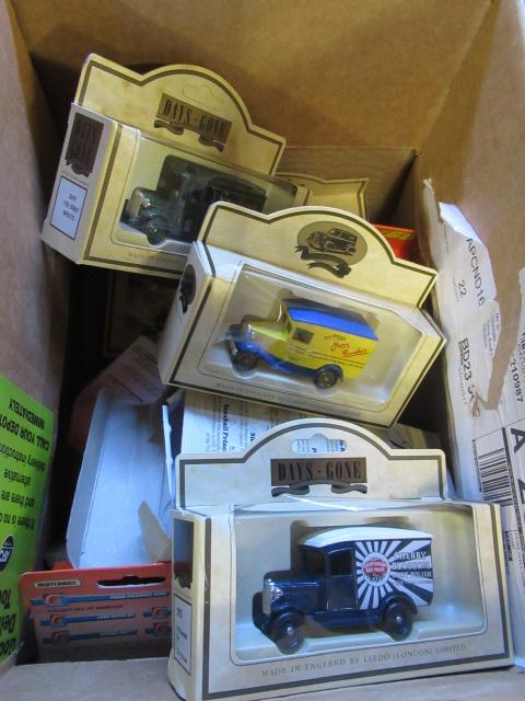 BOX OF MATCHBOX DIECAST Image