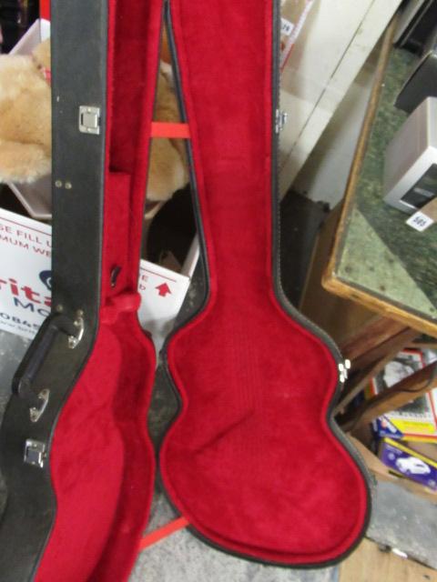 GUITAR CASE Image