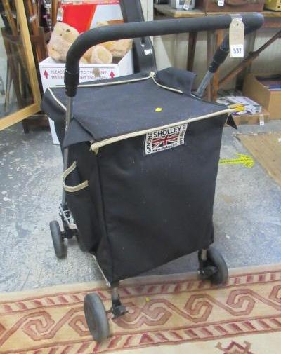 SHOPPING TROLLEY Image