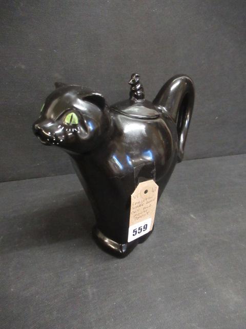 CARLTON WARE BLACK CAT AND MOUSE TEAPOT Image