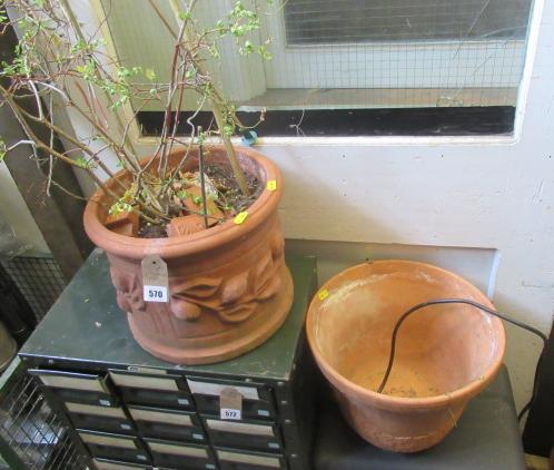 TWO TERRACOTTA POTS Image