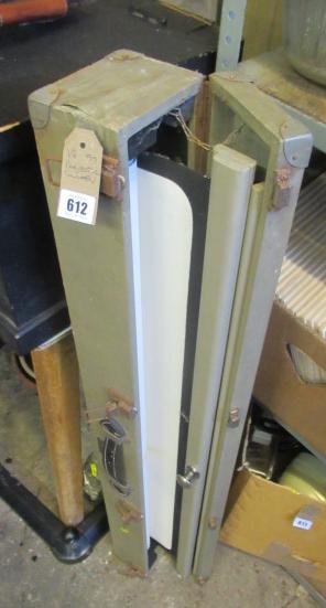 PROJECTOR SCREEN Image