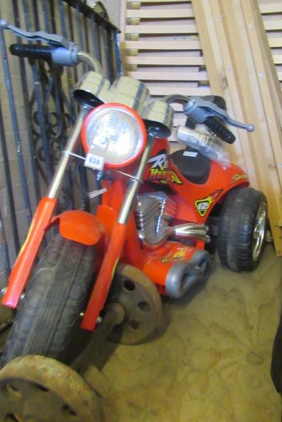 CHILD'S ELECTRIC TRICYCLE Image