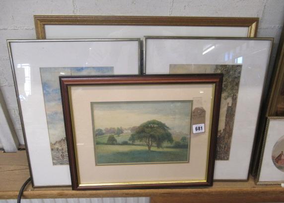 QUANTITY OF PICTURES AND PRINTS Image